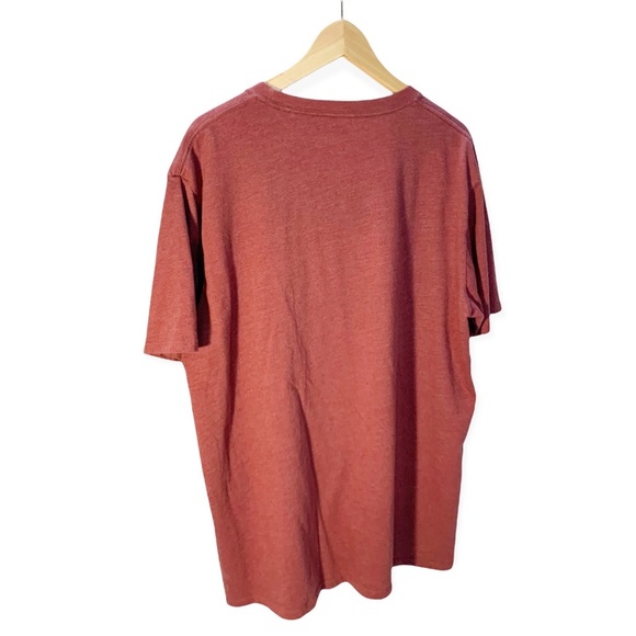 O'Neill Burgundy Crewneck Men's XXL T-Shirt - Picture 5 of 5
